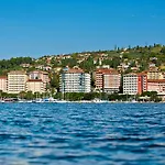 Hotel Wellness Apollo - Terme & Wellness Lifeclass 4*