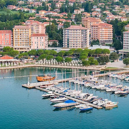 Wellness Apollo - Terme & Wellness Lifeclass Hotel Portoroz