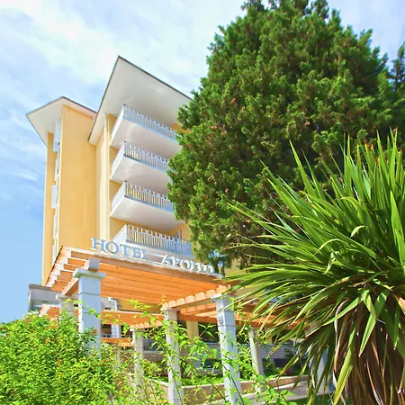 Hotel Wellness Apollo - Terme & Wellness Lifeclass 4*