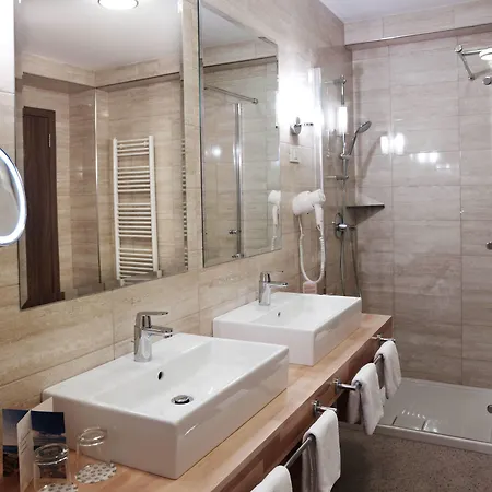 Wellness Apollo - Terme & Wellness Lifeclass Hotel Portorož