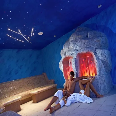 Szálloda Wellness Apollo - Terme & Wellness Lifeclass 4*