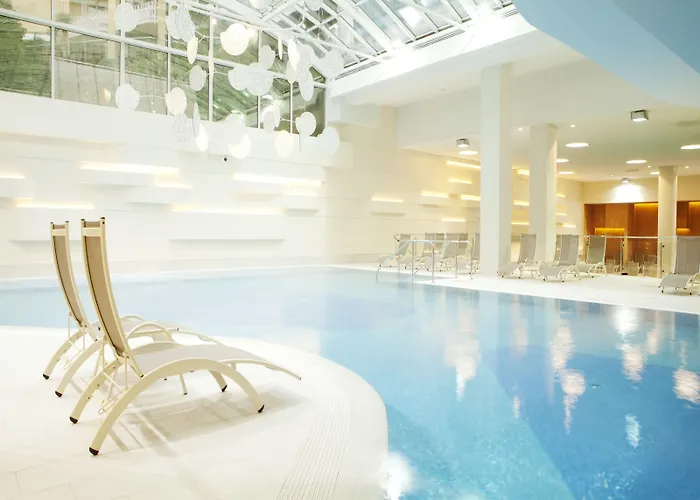 Wellness Apollo - Terme & Wellness Lifeclass Hotel Portorož
