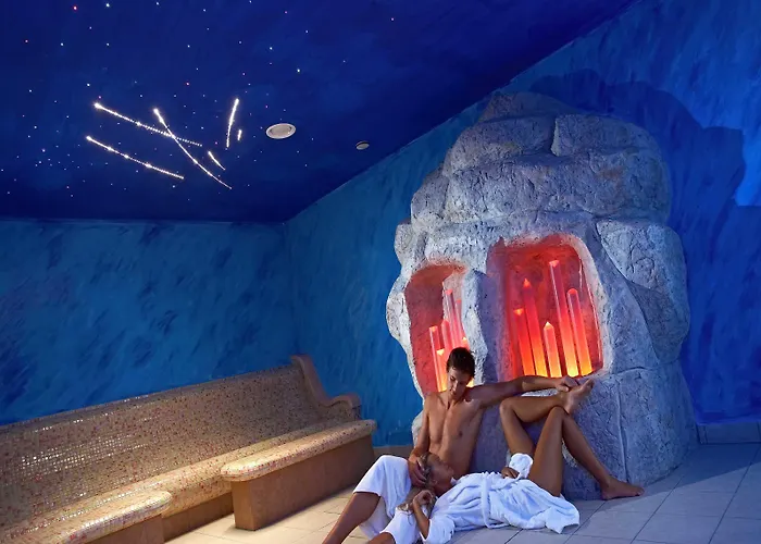 Hotel Wellness Apollo - Terme & Wellness Lifeclass 4*